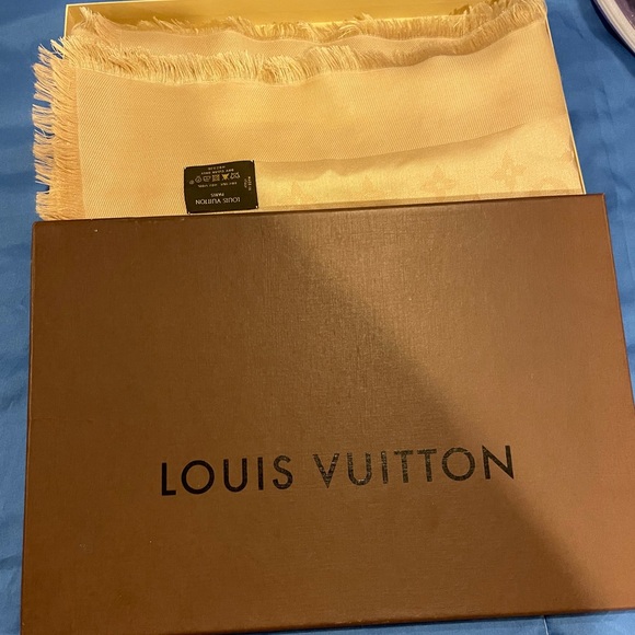 Louis Vuitton Accessories - Louis Vuitton cream color monogram shawl